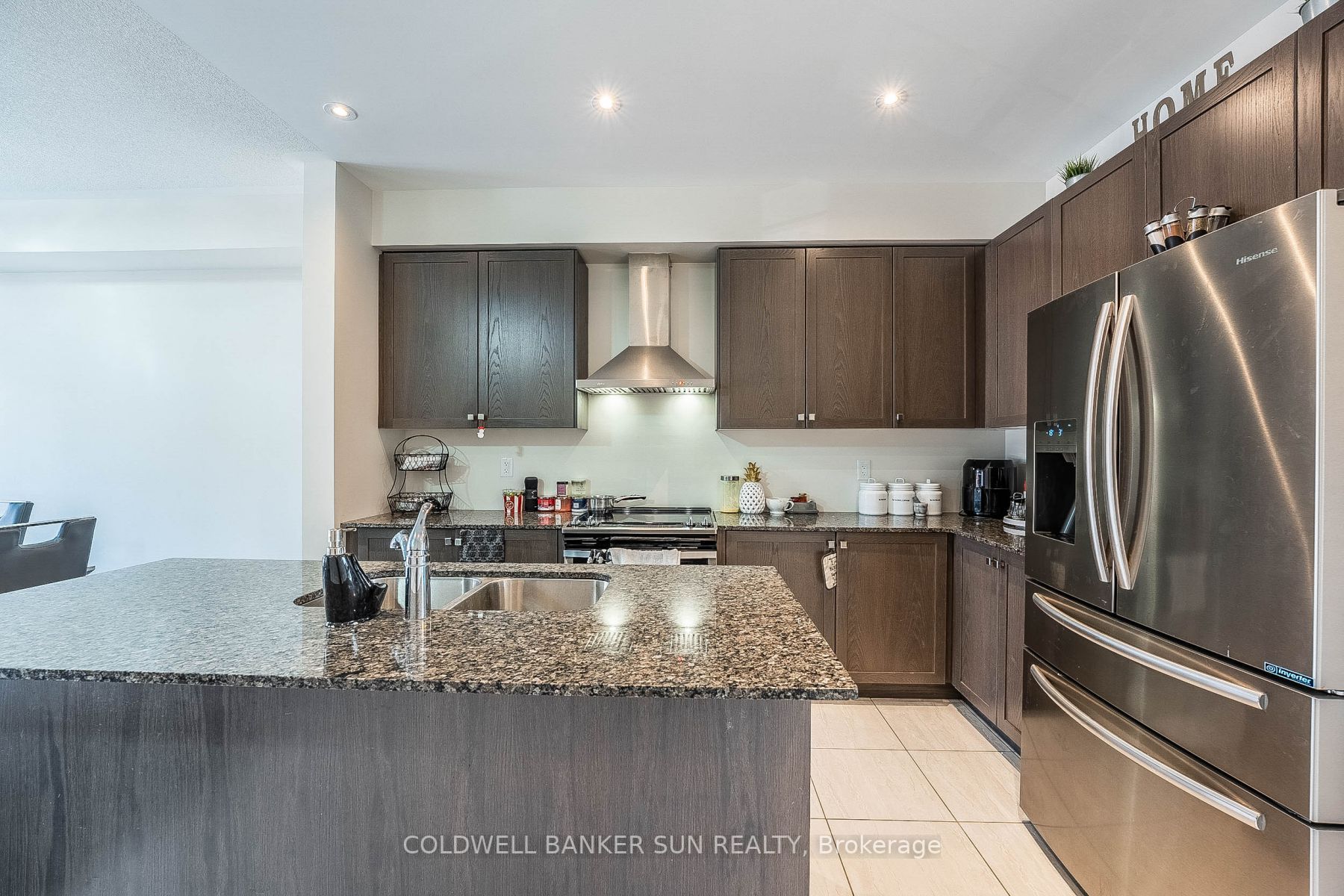 172 Parkinson Crescent, ##15