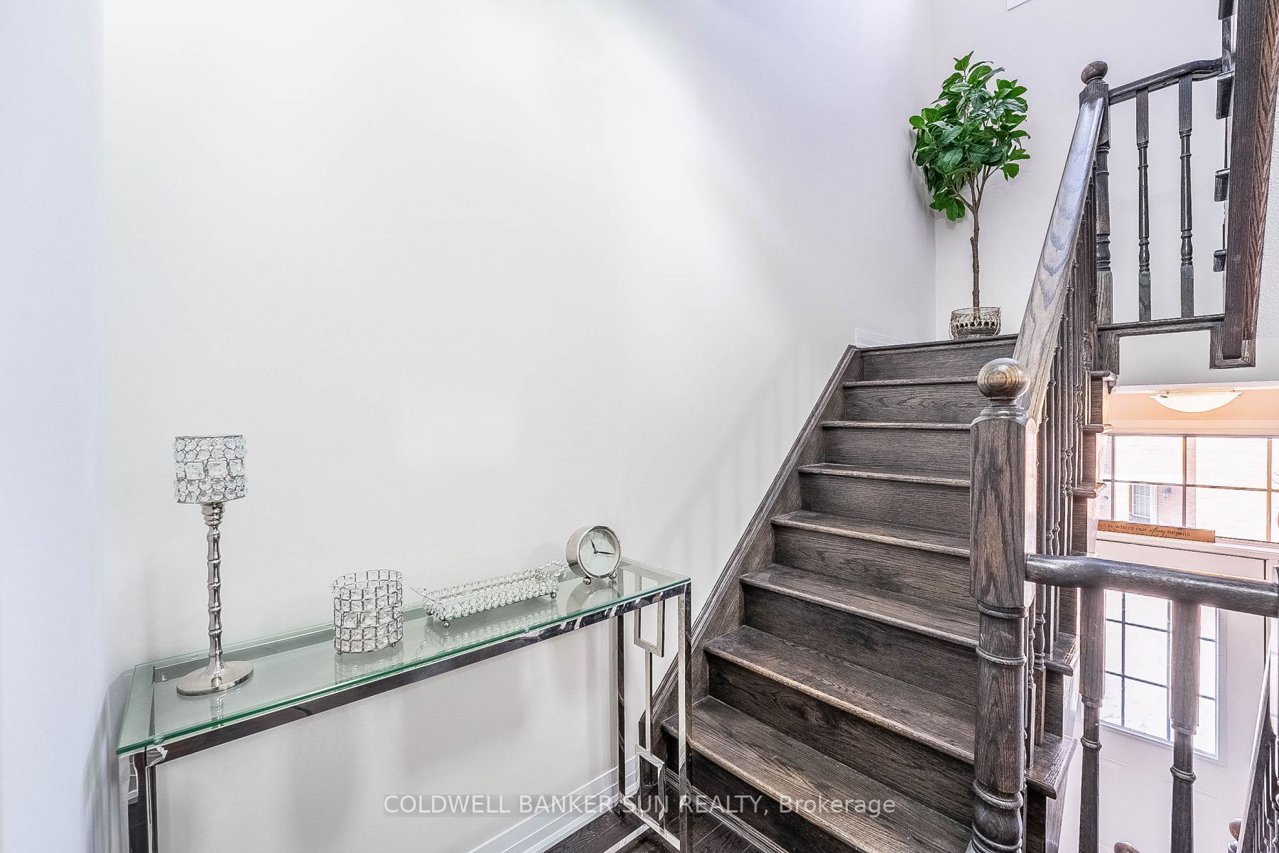 172 Parkinson Crescent, ##15