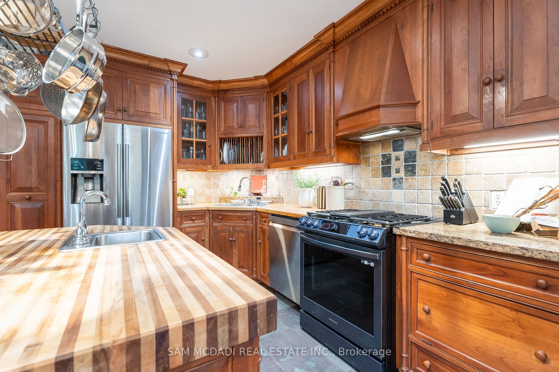 1500 Trenholme Dr
