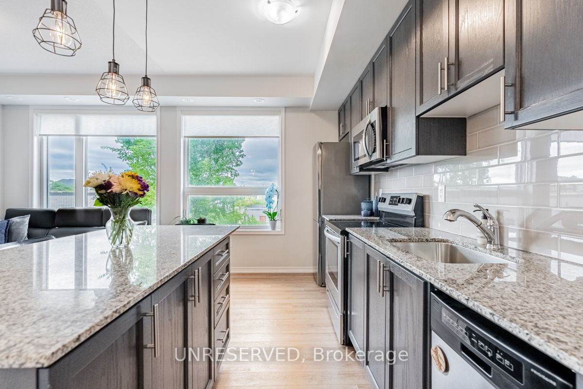 34 Fieldway Rd, #148