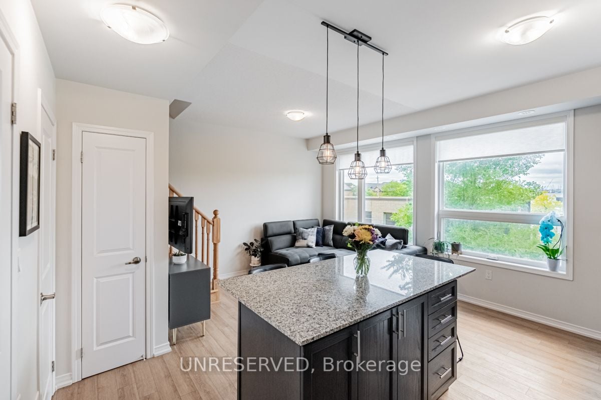 34 Fieldway Rd, #148