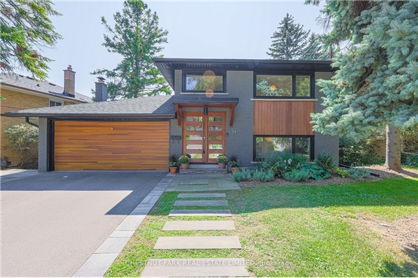 31 Stonegate Rd, Toronto