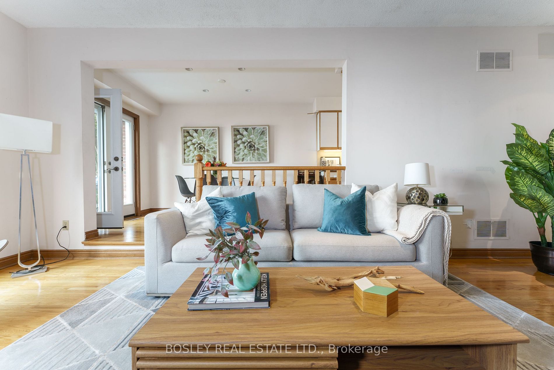 129 Lake Shore Dr