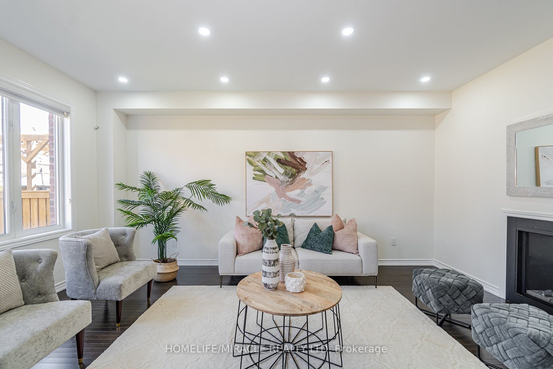 97 Fawnridge Road