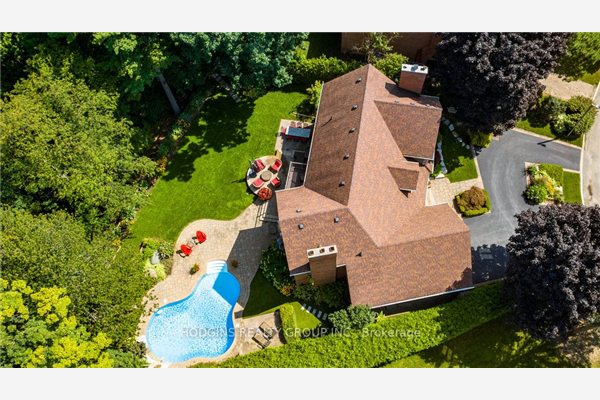 2301 Shawanaga Tr, Mississauga