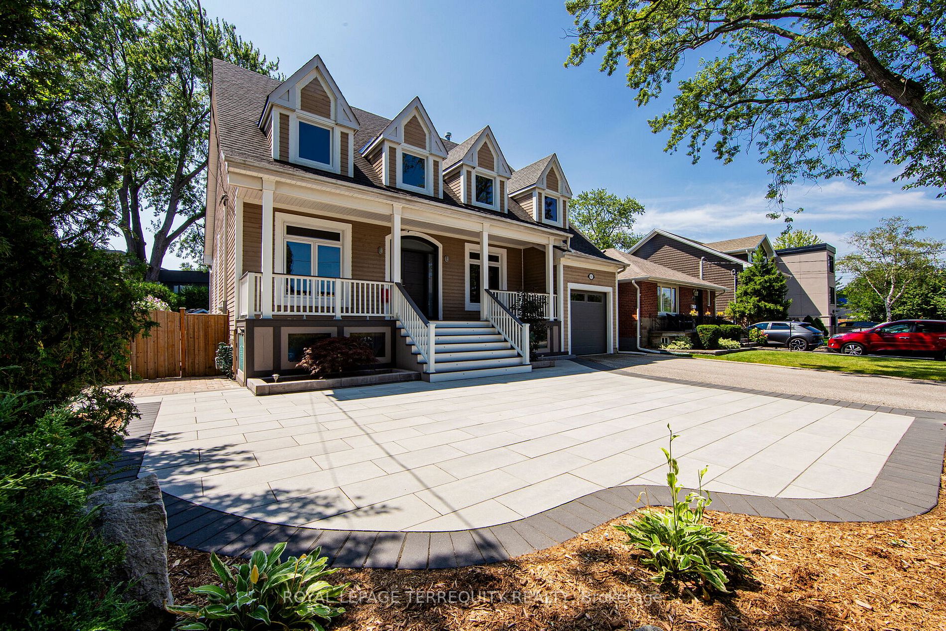 44 Benson Ave