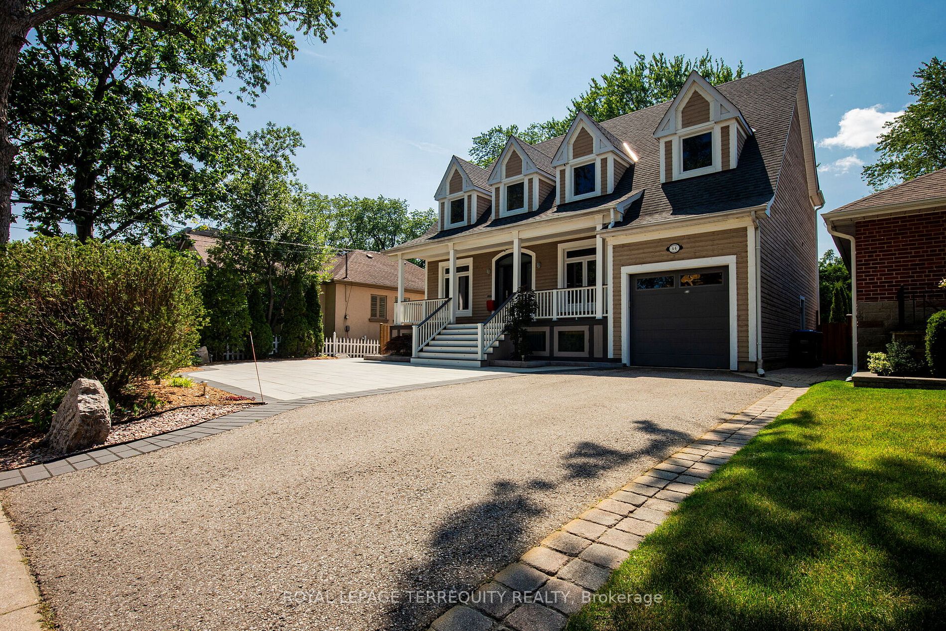 44 Benson Ave
