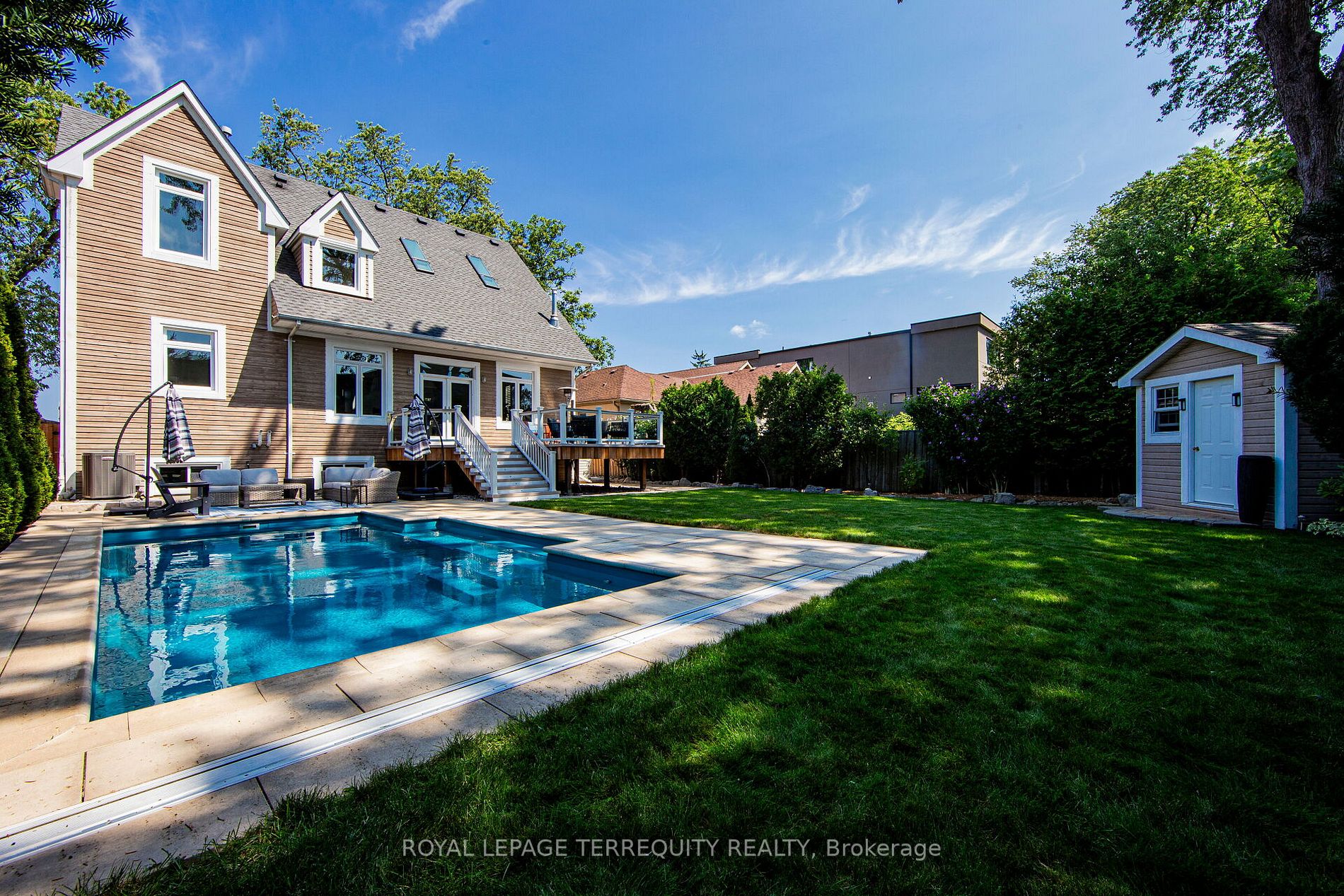 44 Benson Ave