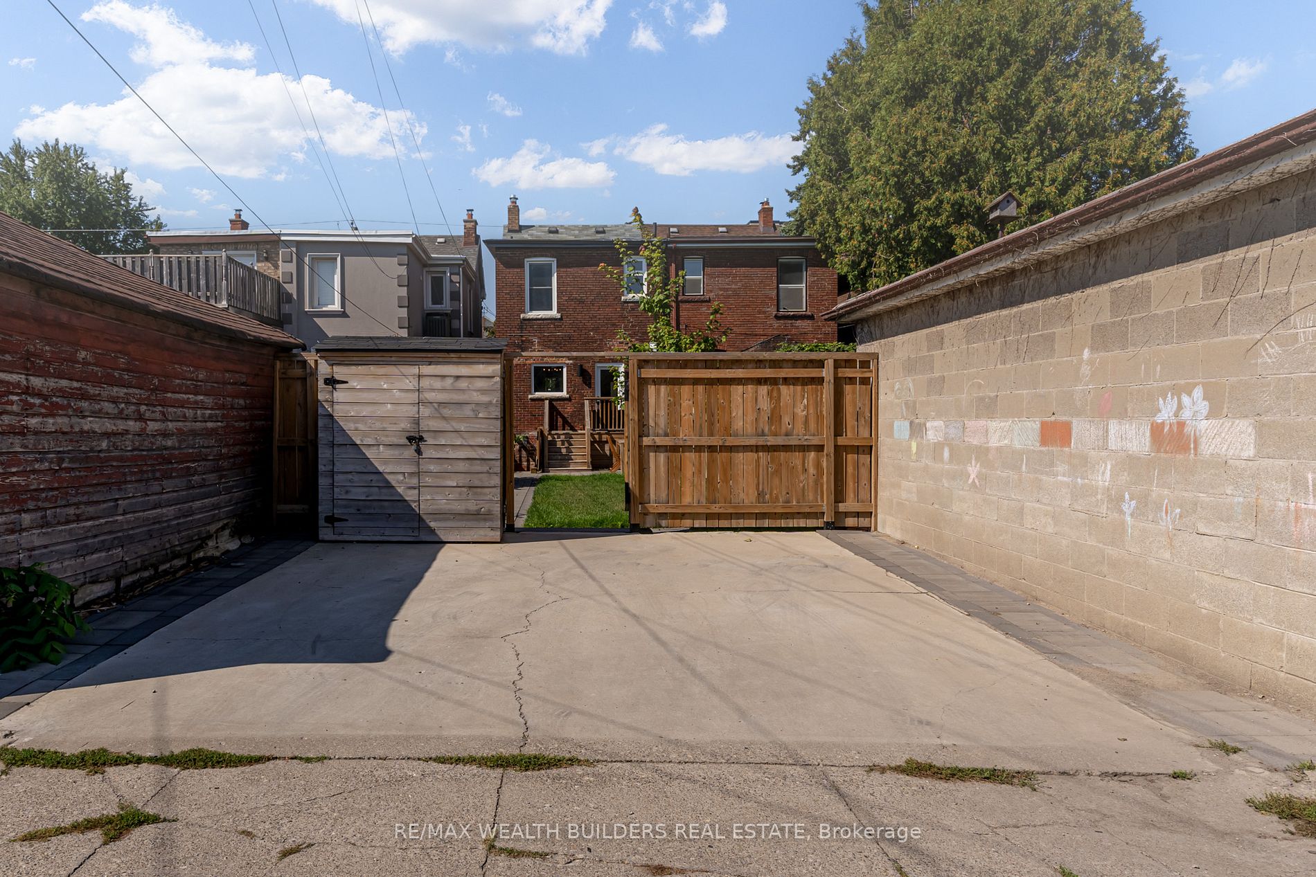 61 Laughton Avenue