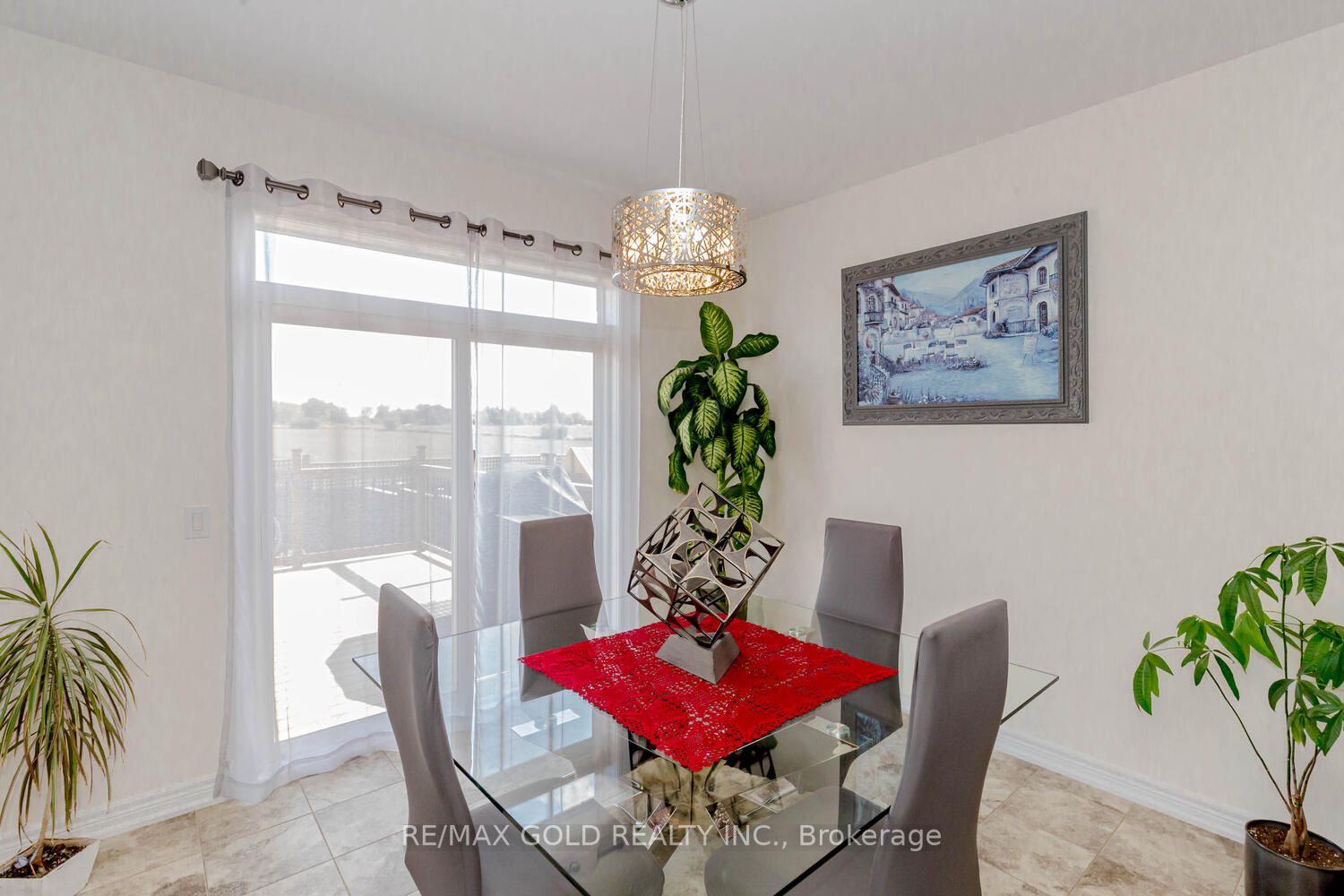 253 Bonnieglen Farm Boulevard