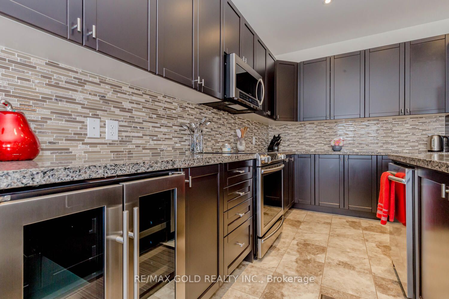 253 Bonnieglen Farm Boulevard