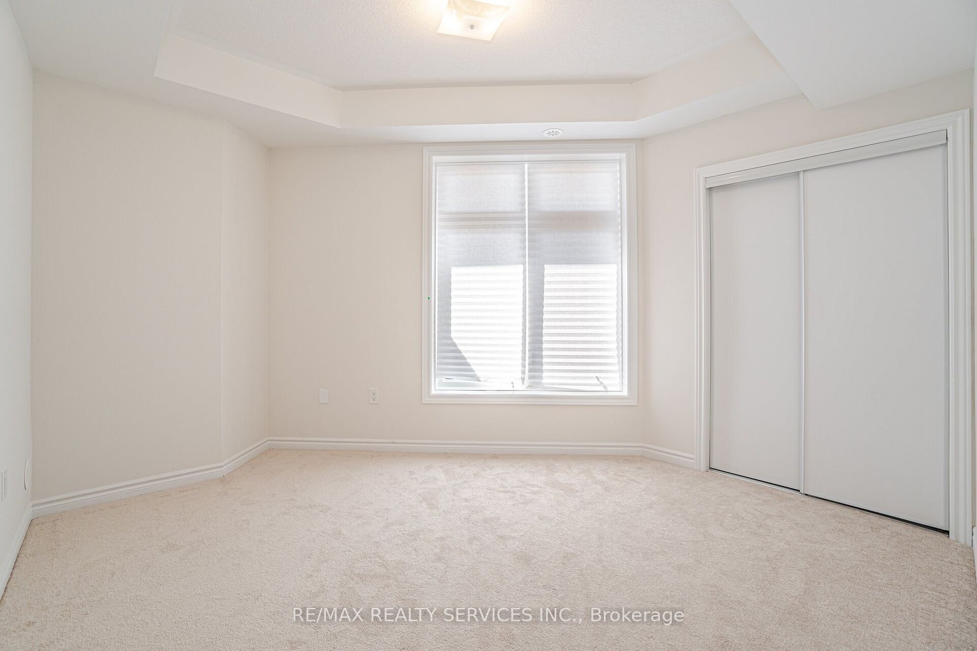 20 Halliford Place E, #101