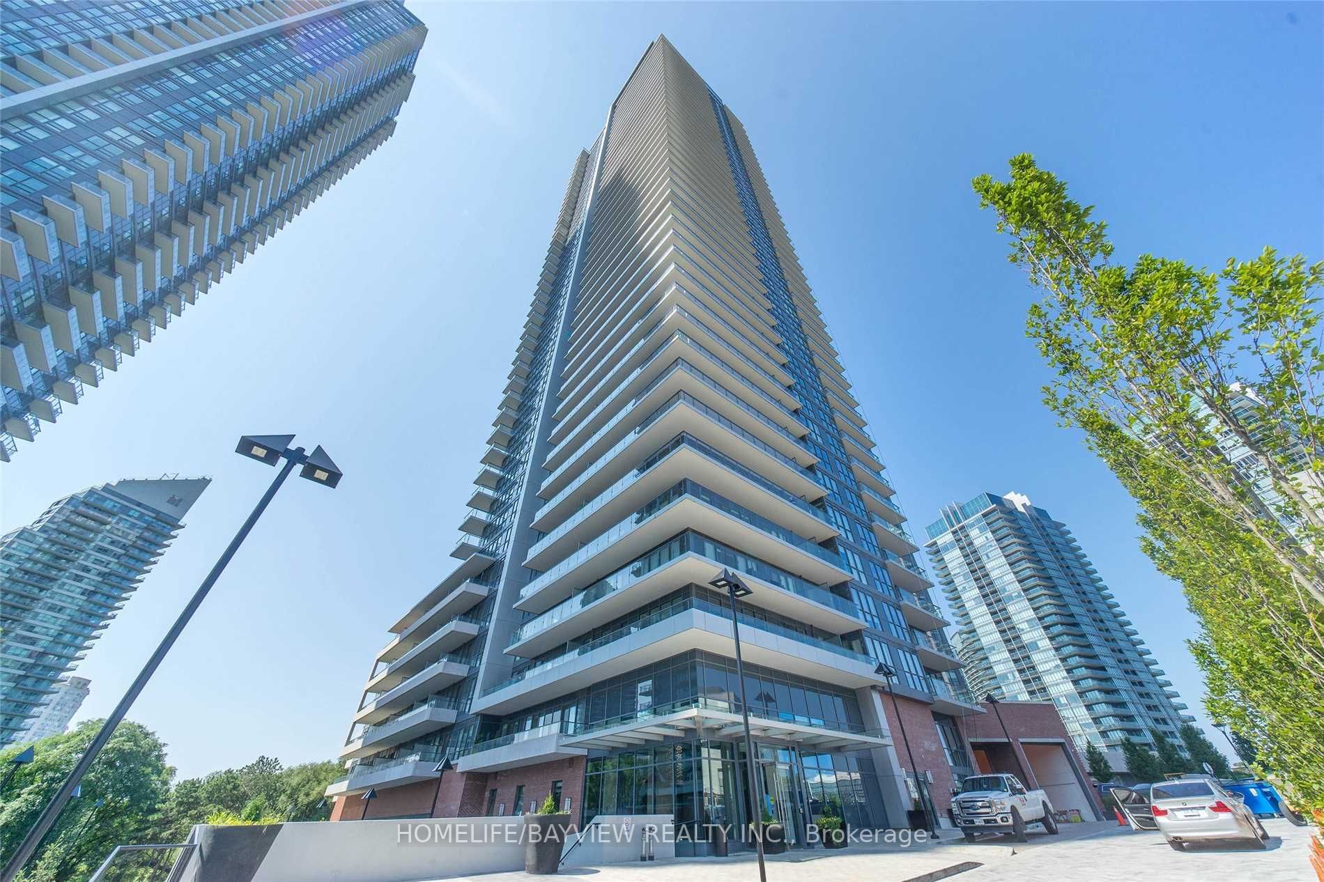 10 Park Lawn Road, #PH07