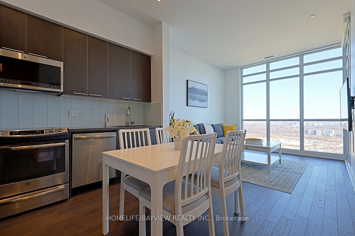 10 Park Lawn Road, #PH07