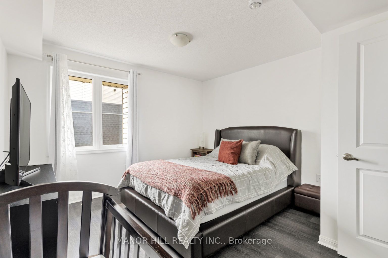 380 Hopewell Ave, #222