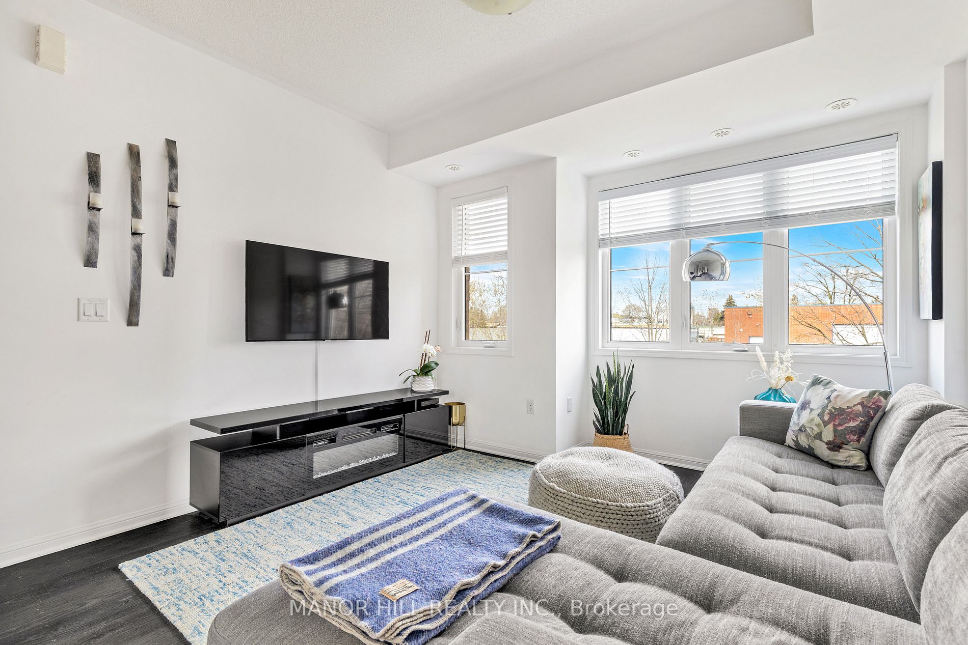 380 Hopewell Ave, #222