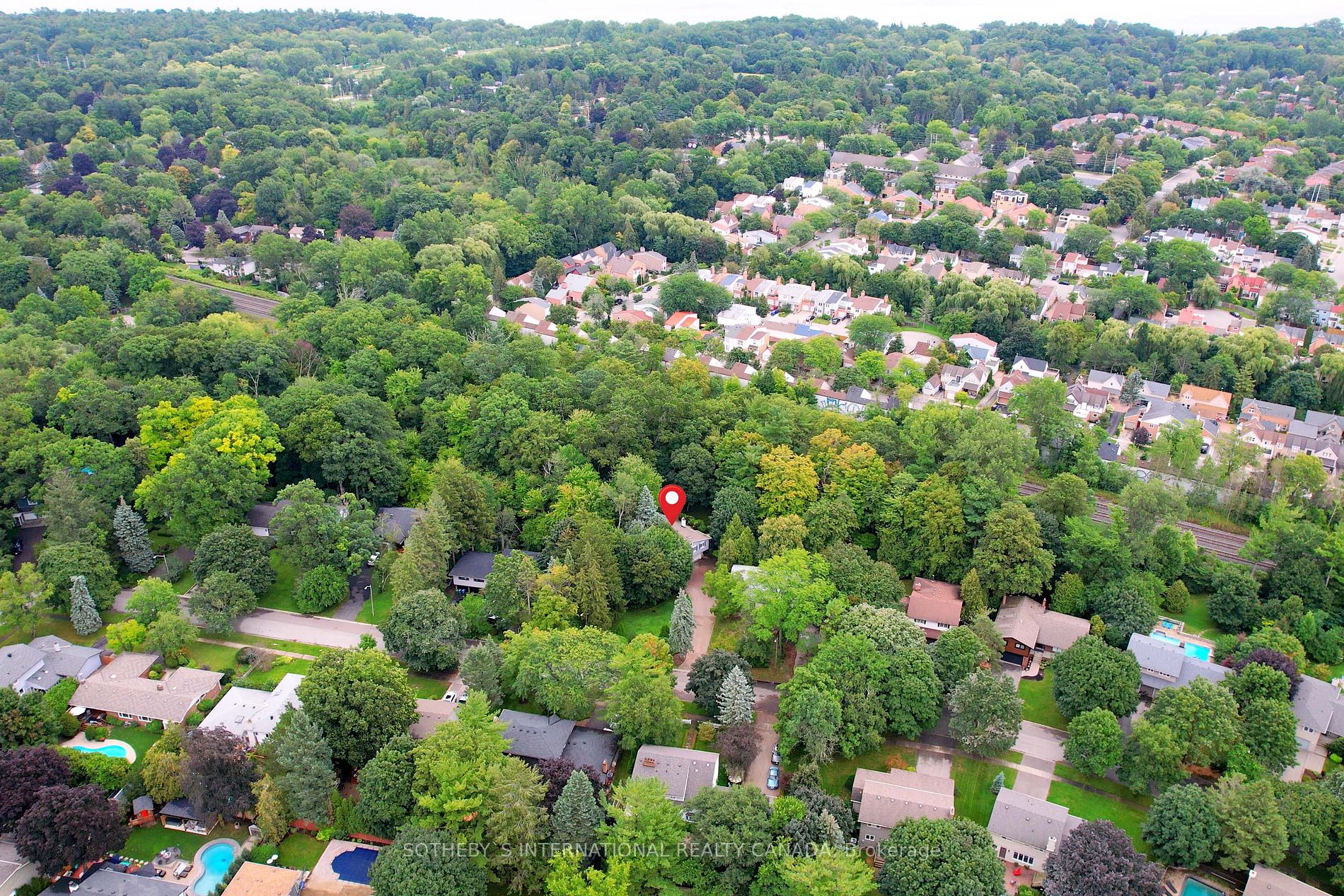 1113 Greenoaks Dr