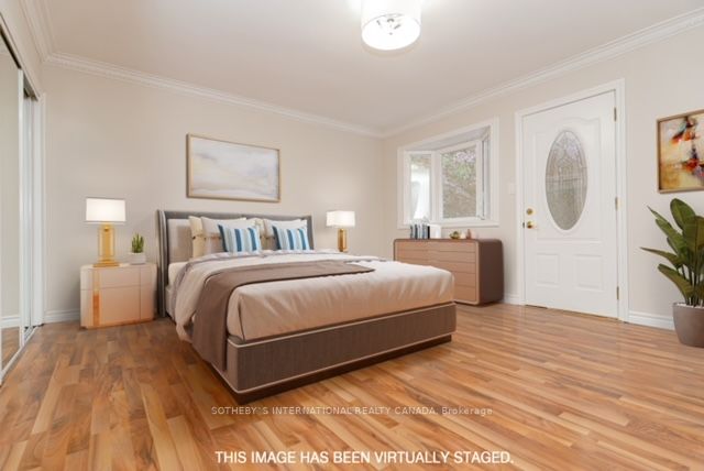 1113 Greenoaks Dr