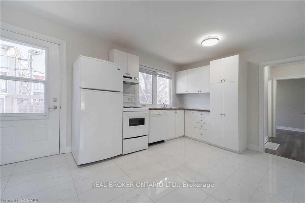 64 Florence Dr