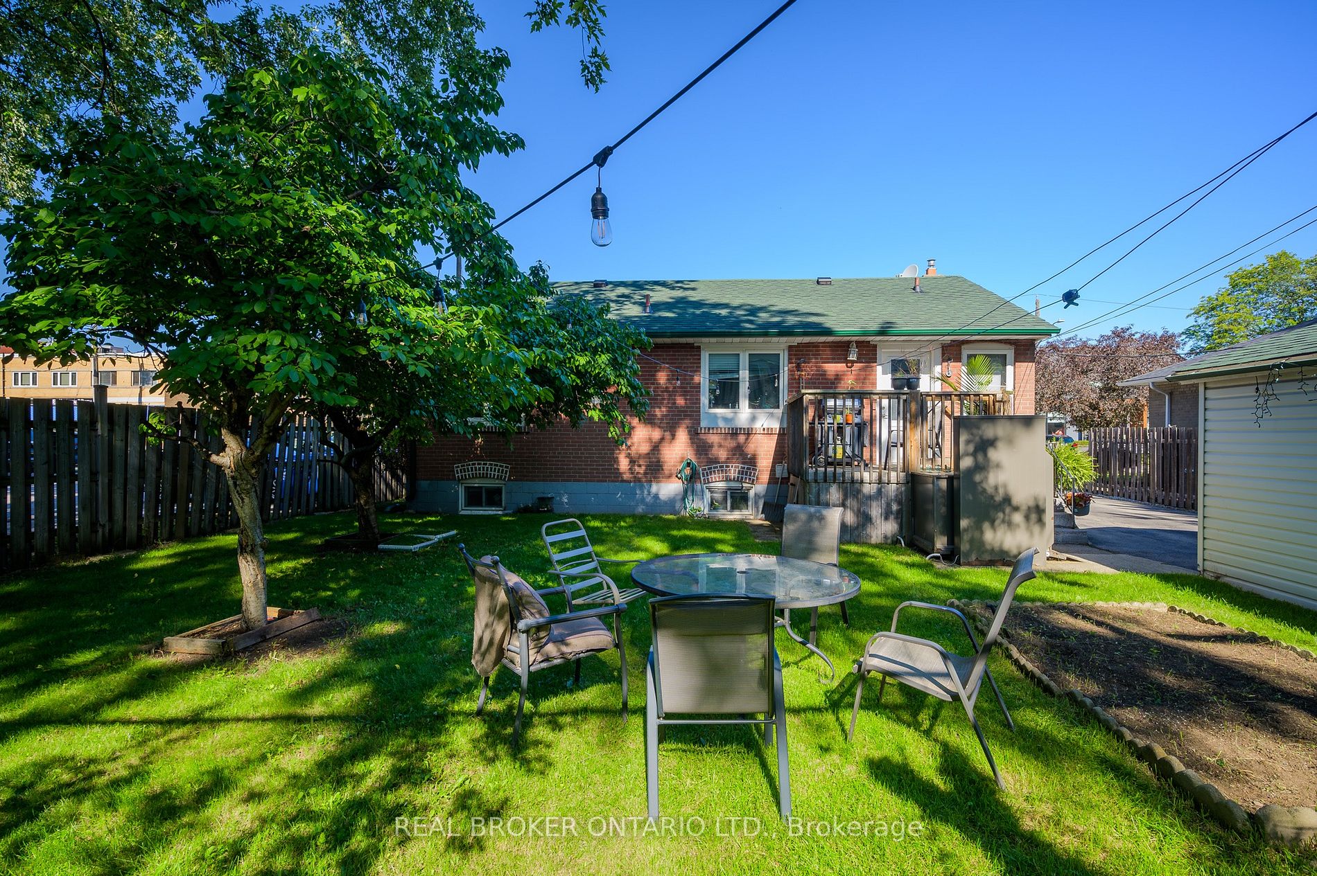 64 Florence Dr