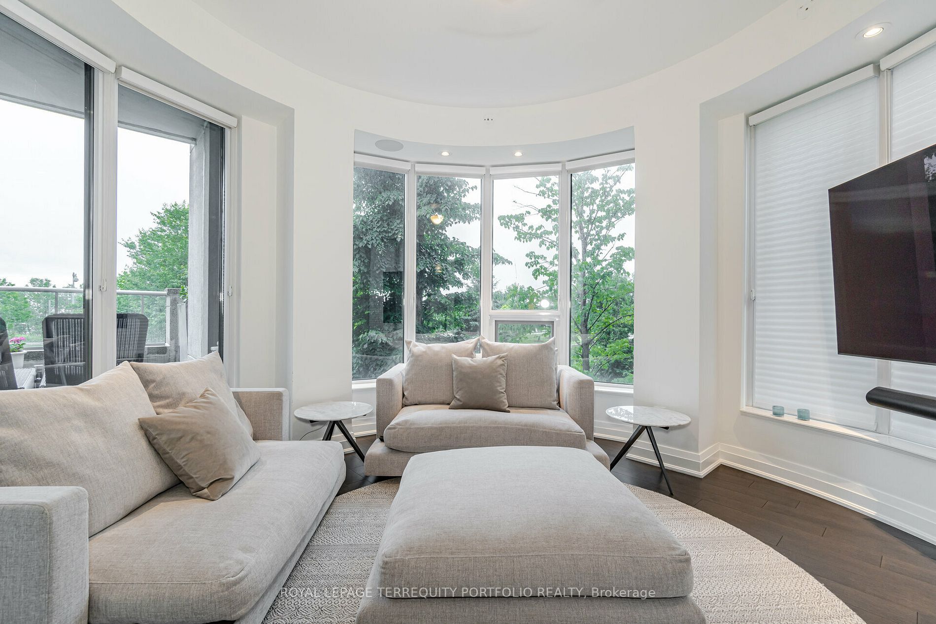 2095 LAKE SHORE Boulevard W, #115