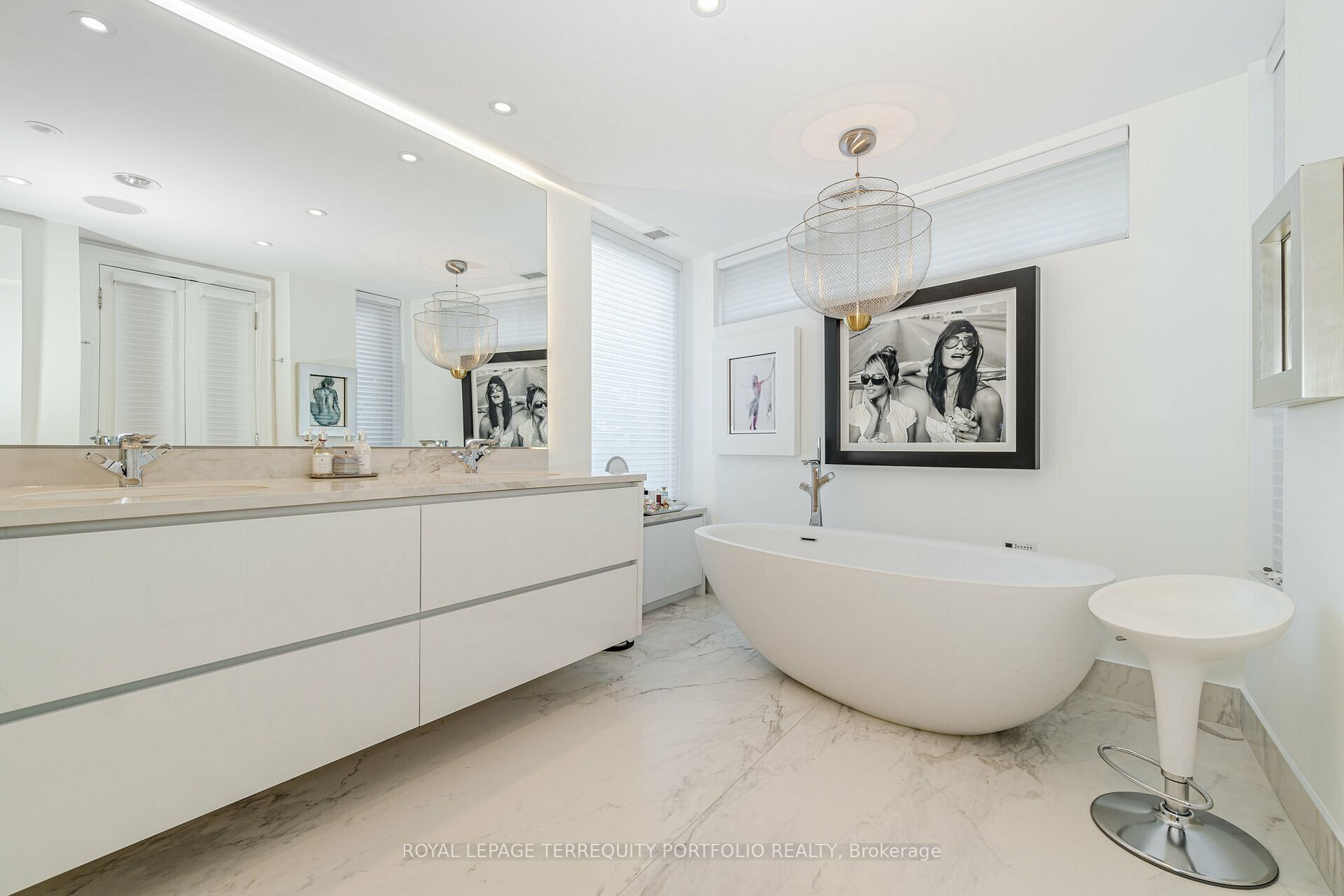 2095 LAKE SHORE Boulevard W, #115