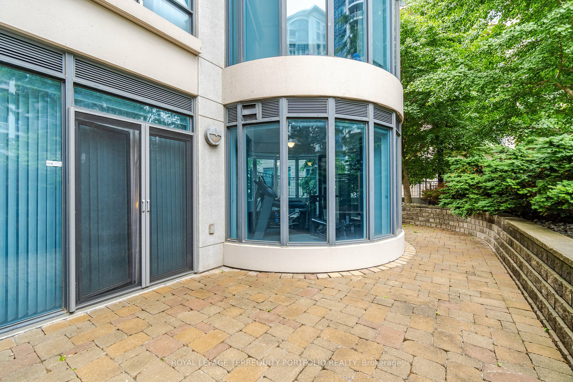 2095 LAKE SHORE Boulevard W, #115