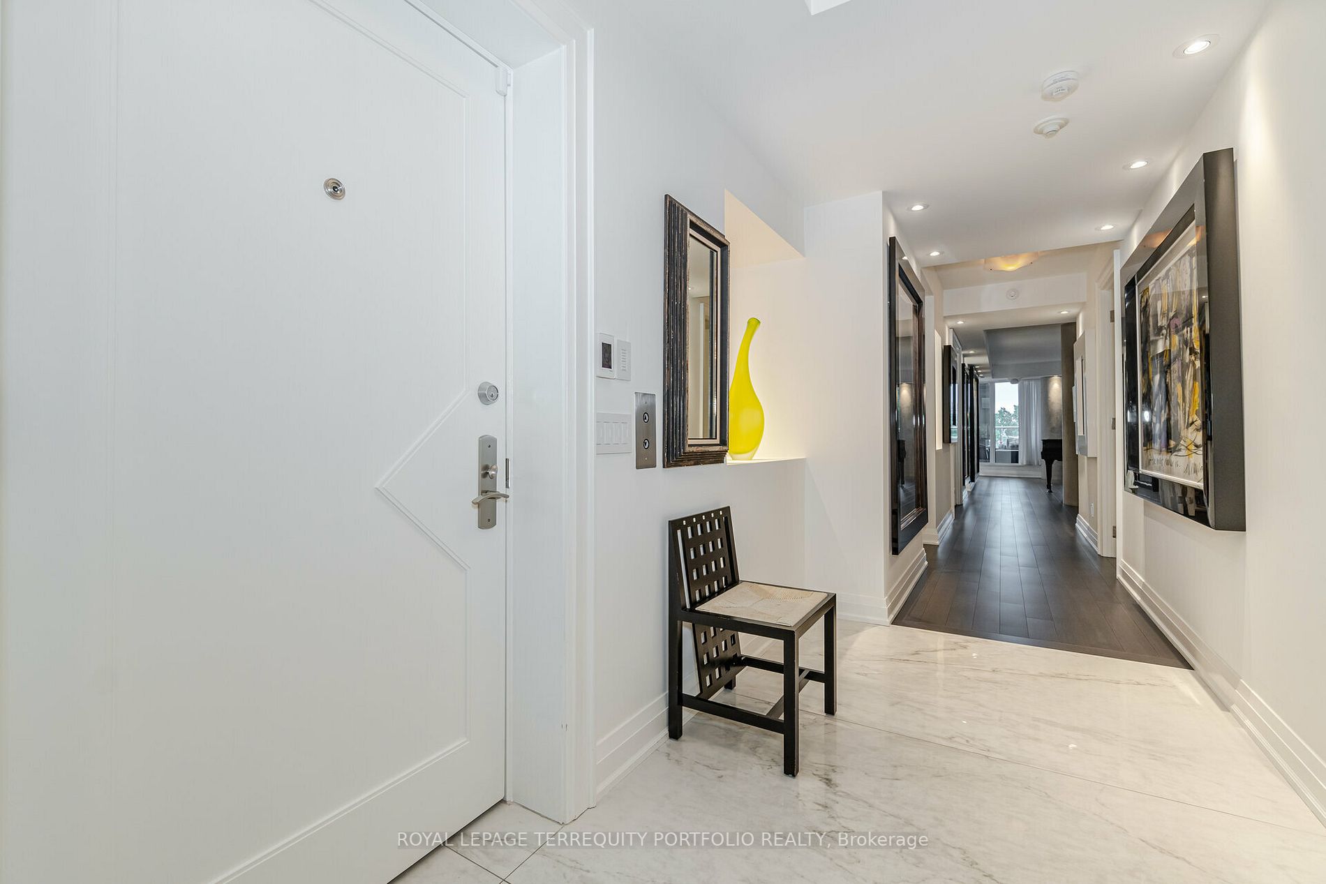 2095 LAKE SHORE Boulevard W, #115