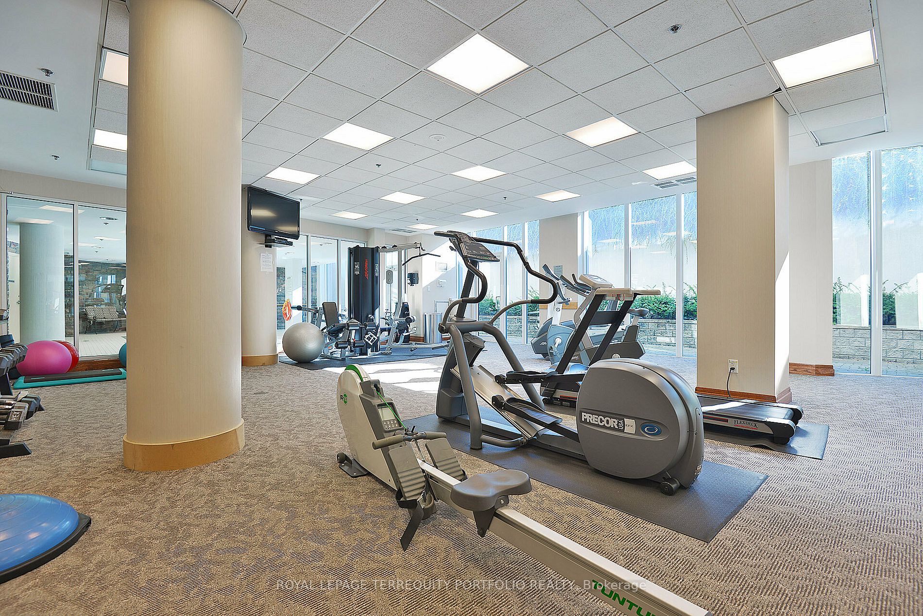 2095 LAKE SHORE Boulevard W, #115