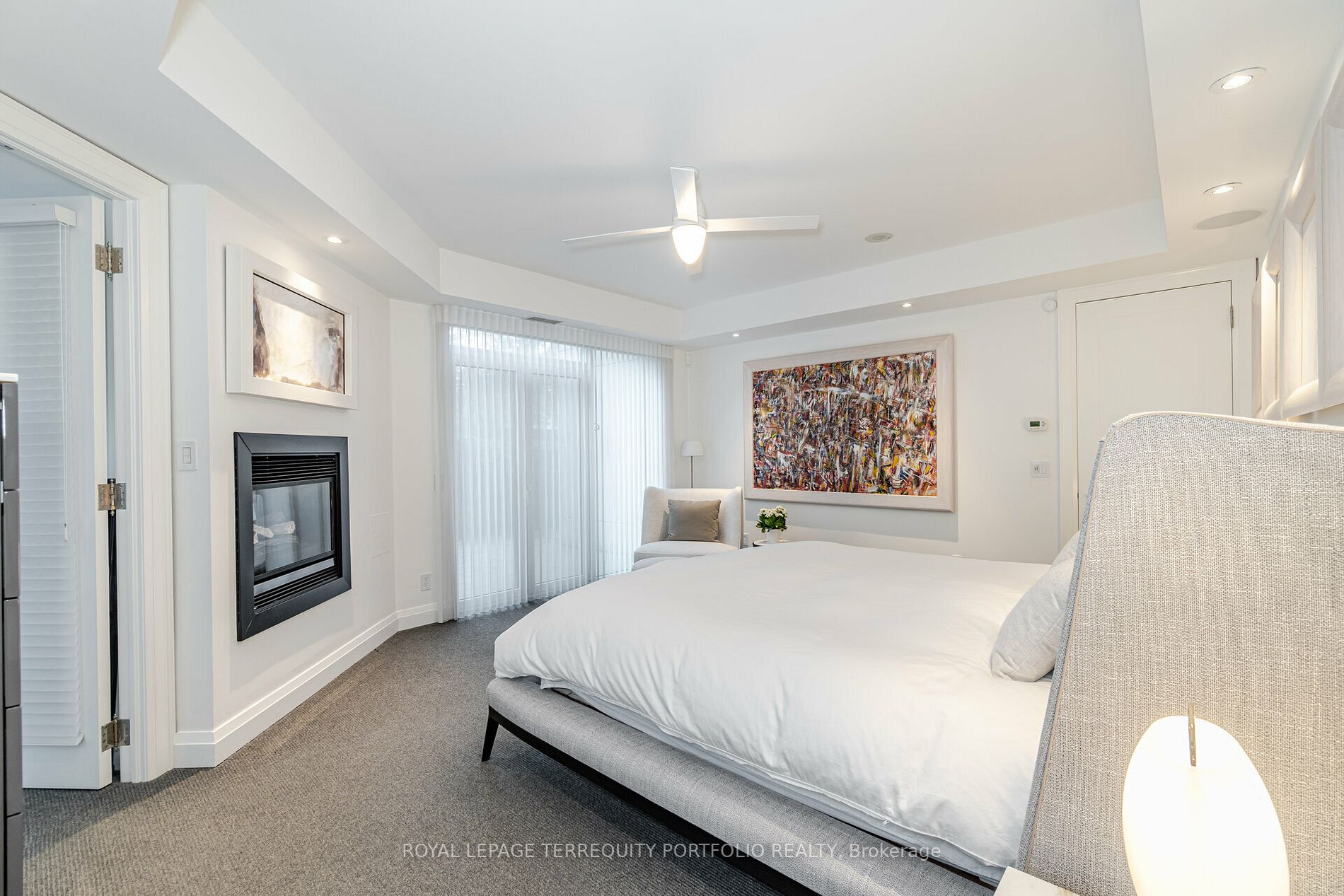 2095 LAKE SHORE Boulevard W, #115