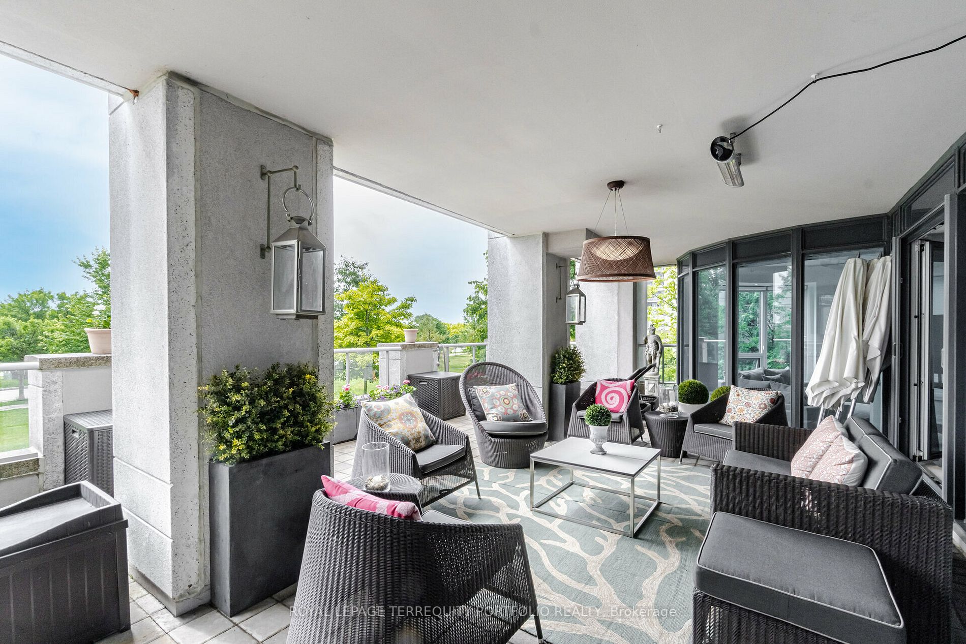 2095 LAKE SHORE Boulevard W, #115