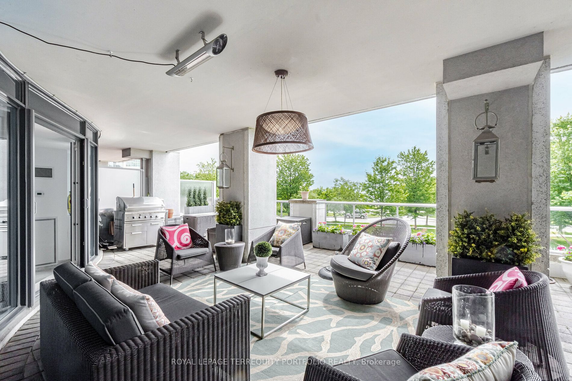 2095 LAKE SHORE Boulevard W, #115