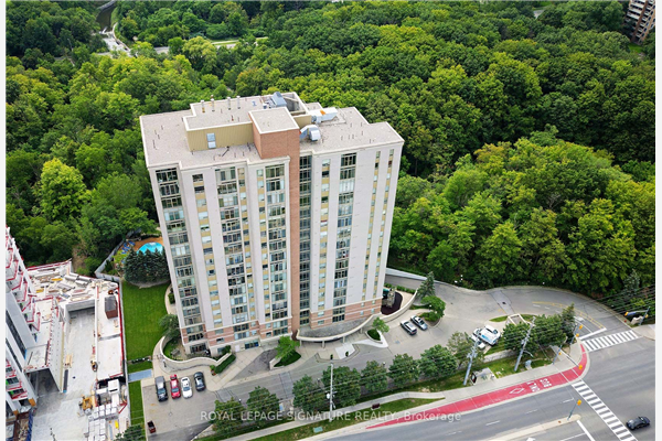 200 Burnhamthorpe Rd E, Mississauga