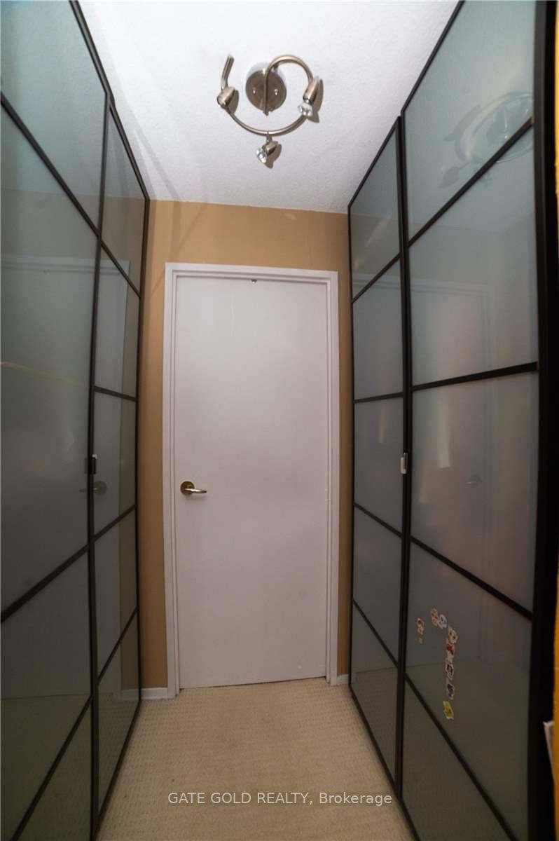 10 Markbrook Lane, #1411