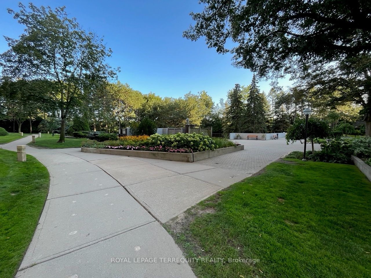 240 Scarlett Rd, #1710