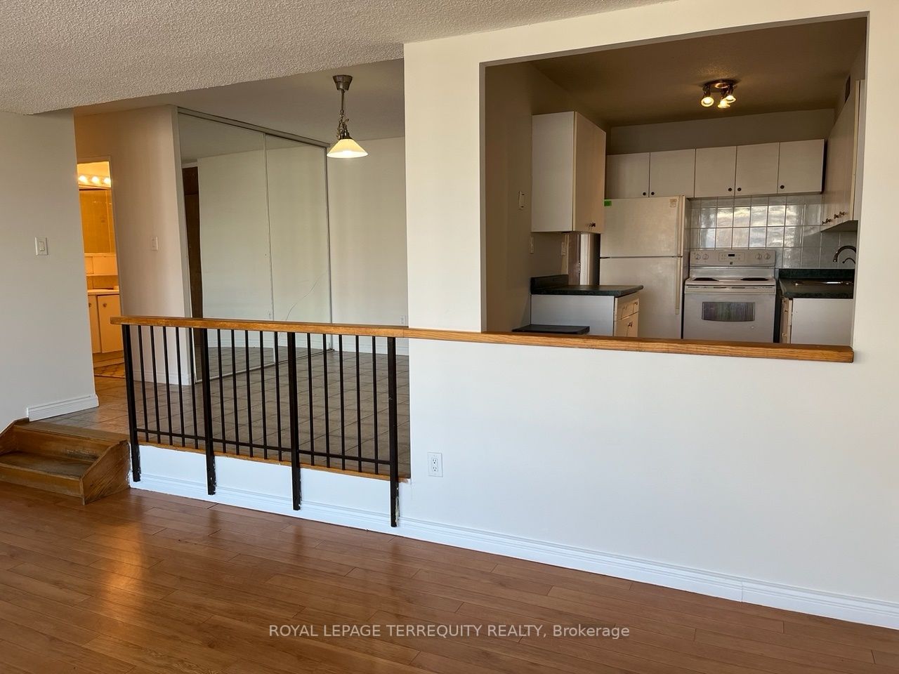 240 Scarlett Rd, #1710