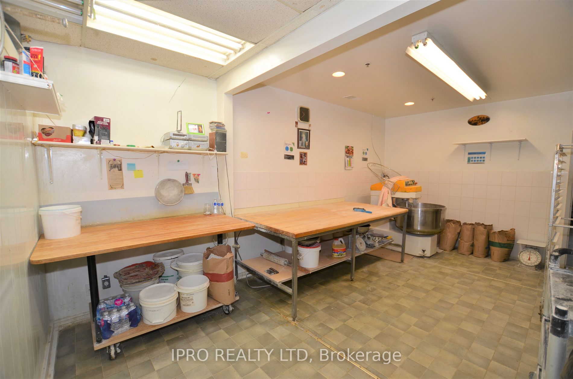 6780 Davand Dr, #22
