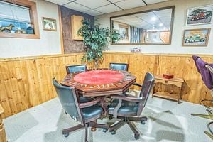 46 Marblehead Cres