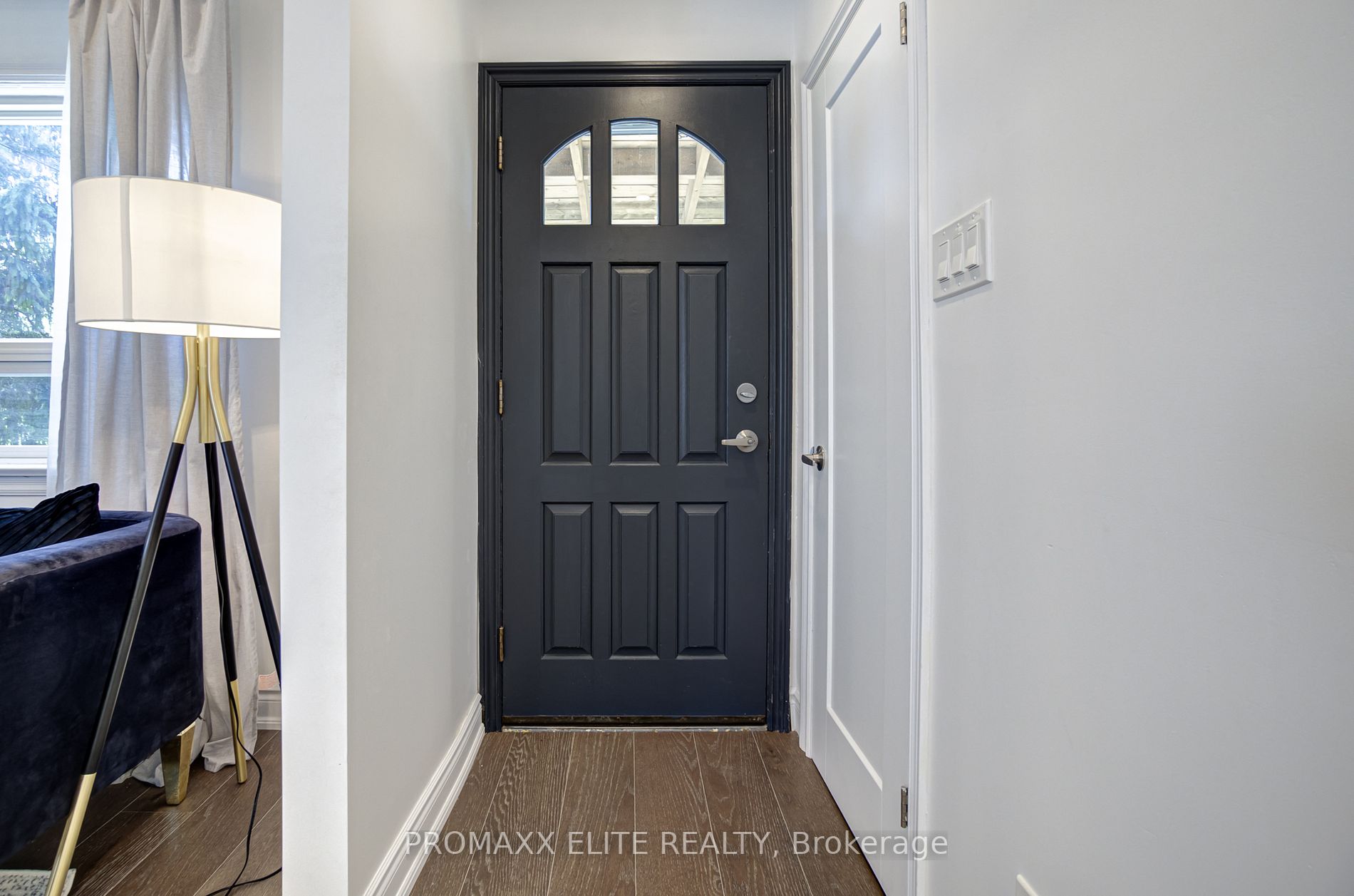 5 Lockerbie Ave