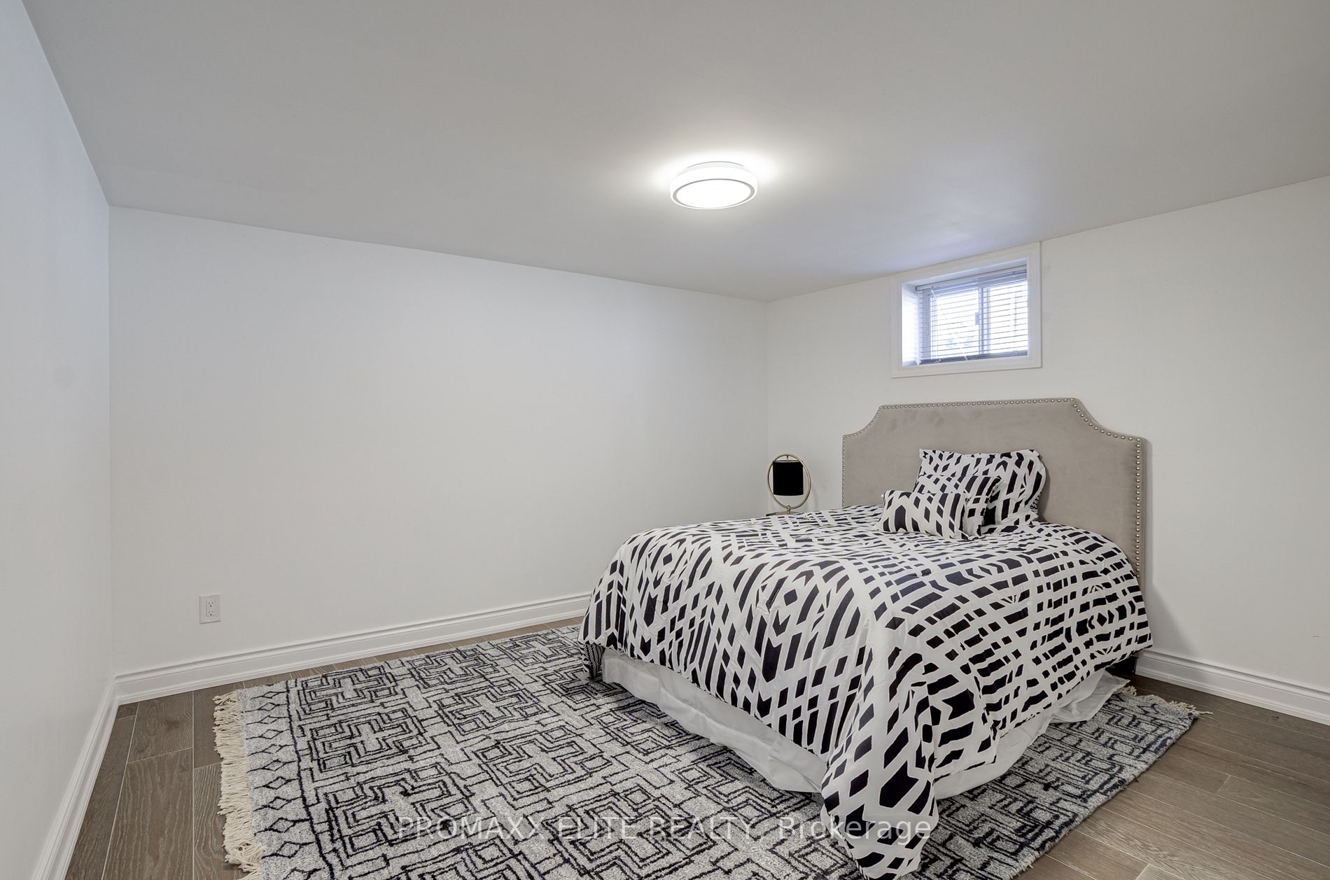 5 Lockerbie Ave