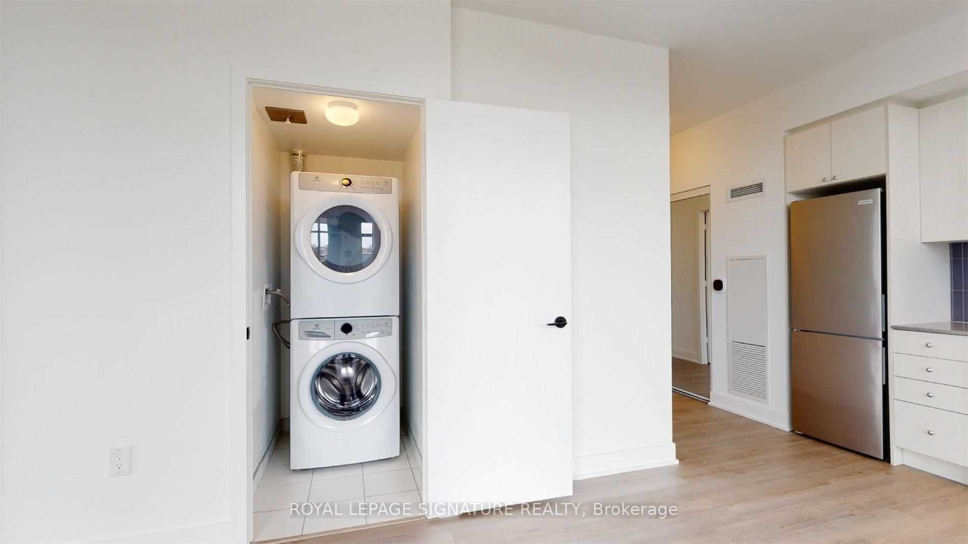 50 George Butchart Dr, #308