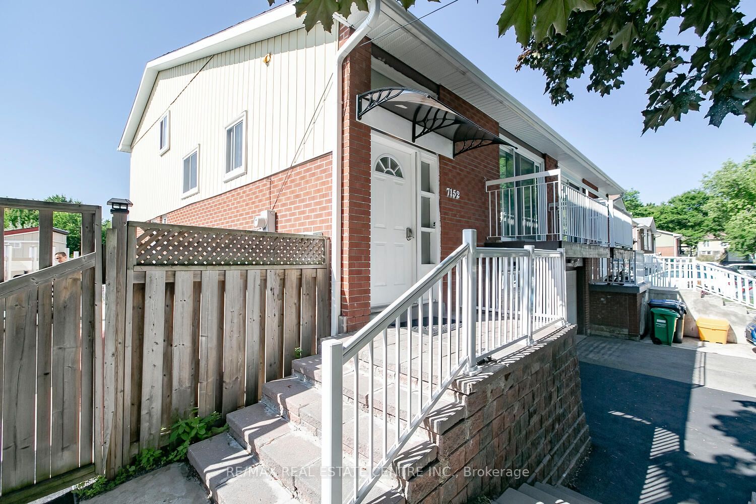 7152 Fayette Circ