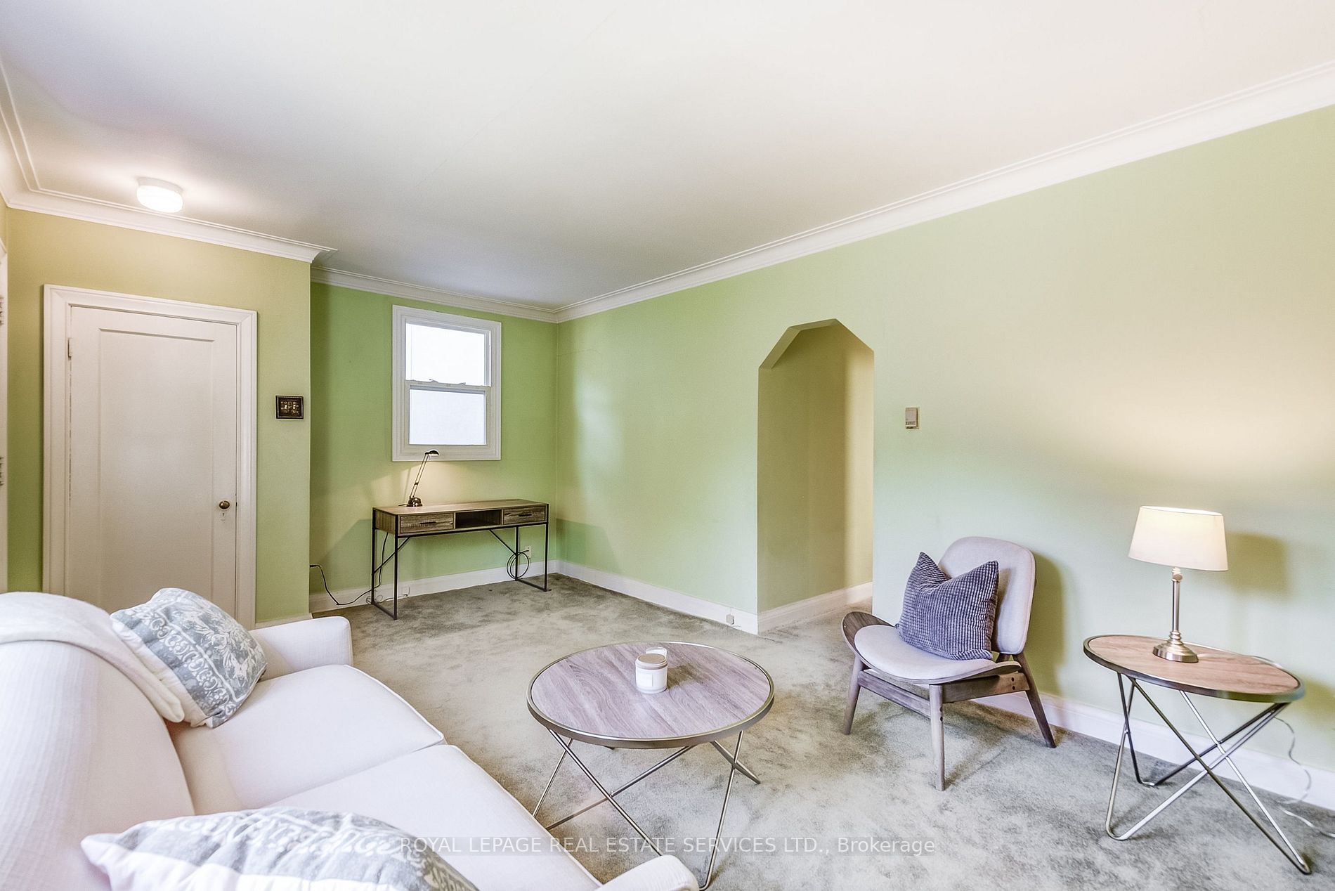 10 Marquis Ave