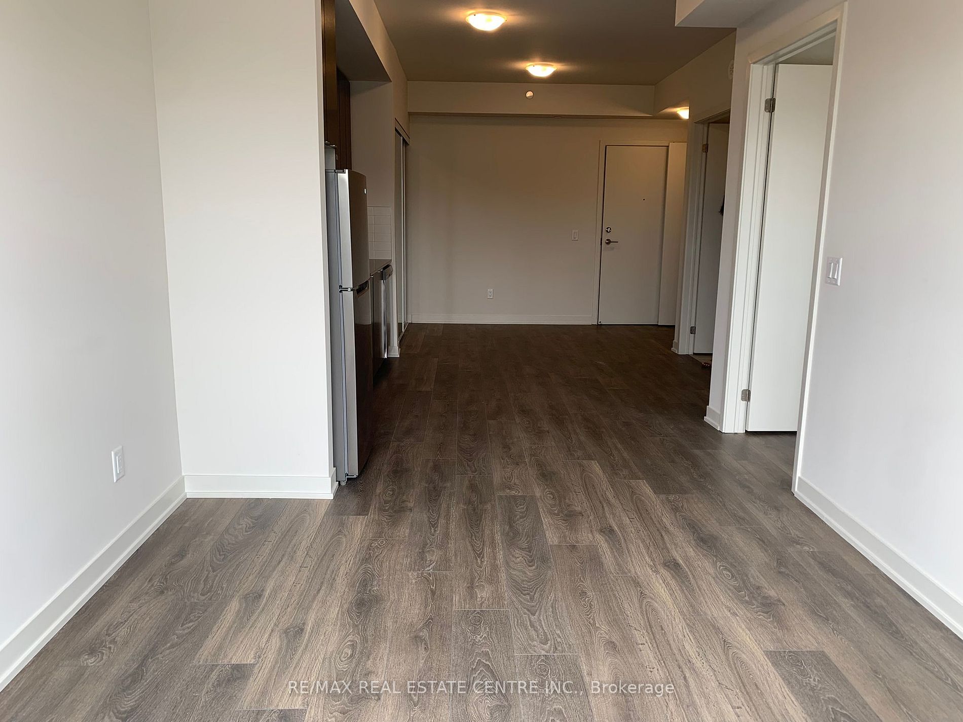 62 Sky Harbour Dr, #402