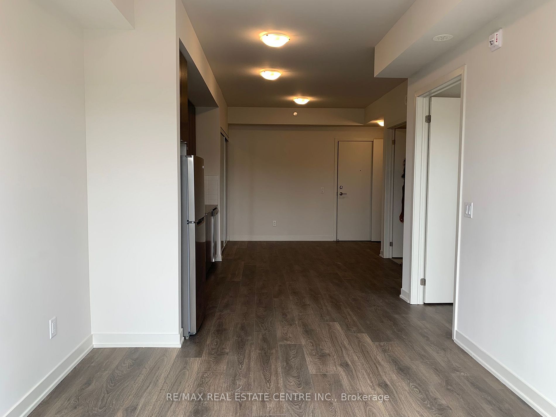 62 Sky Harbour Dr, #402
