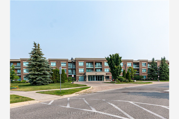 25 Via Rosedale Way, Brampton