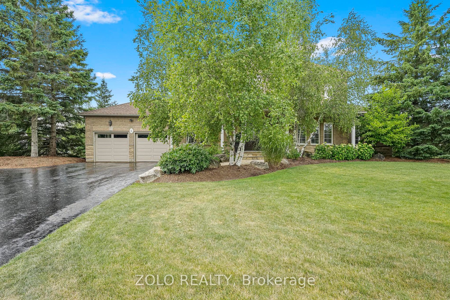 6 Massari St