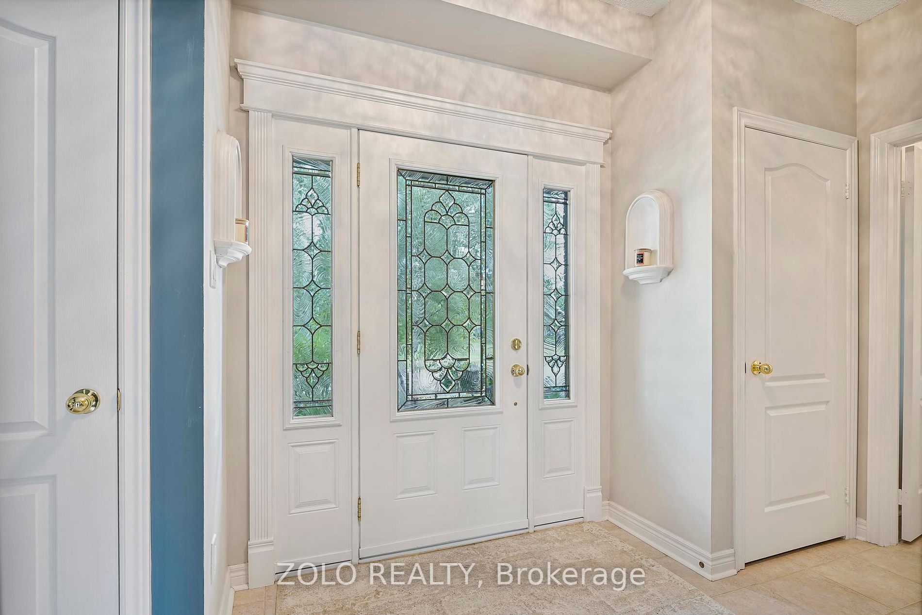 6 Massari St