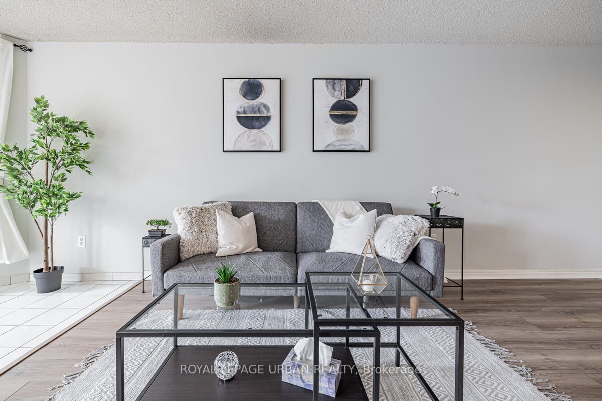 Listing W6792634 - Large Photo # 8