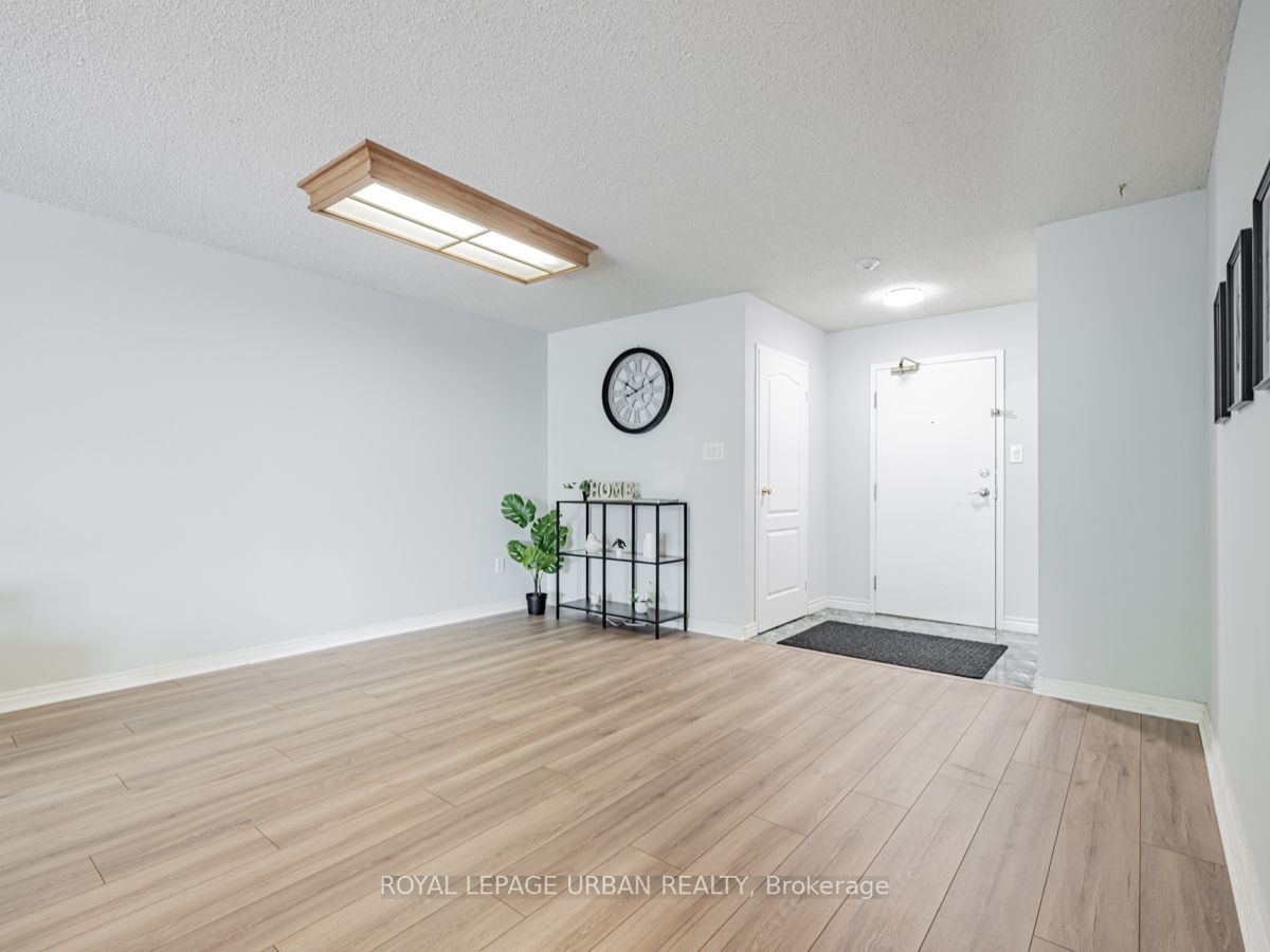 Listing W6792634 - Large Photo # 4